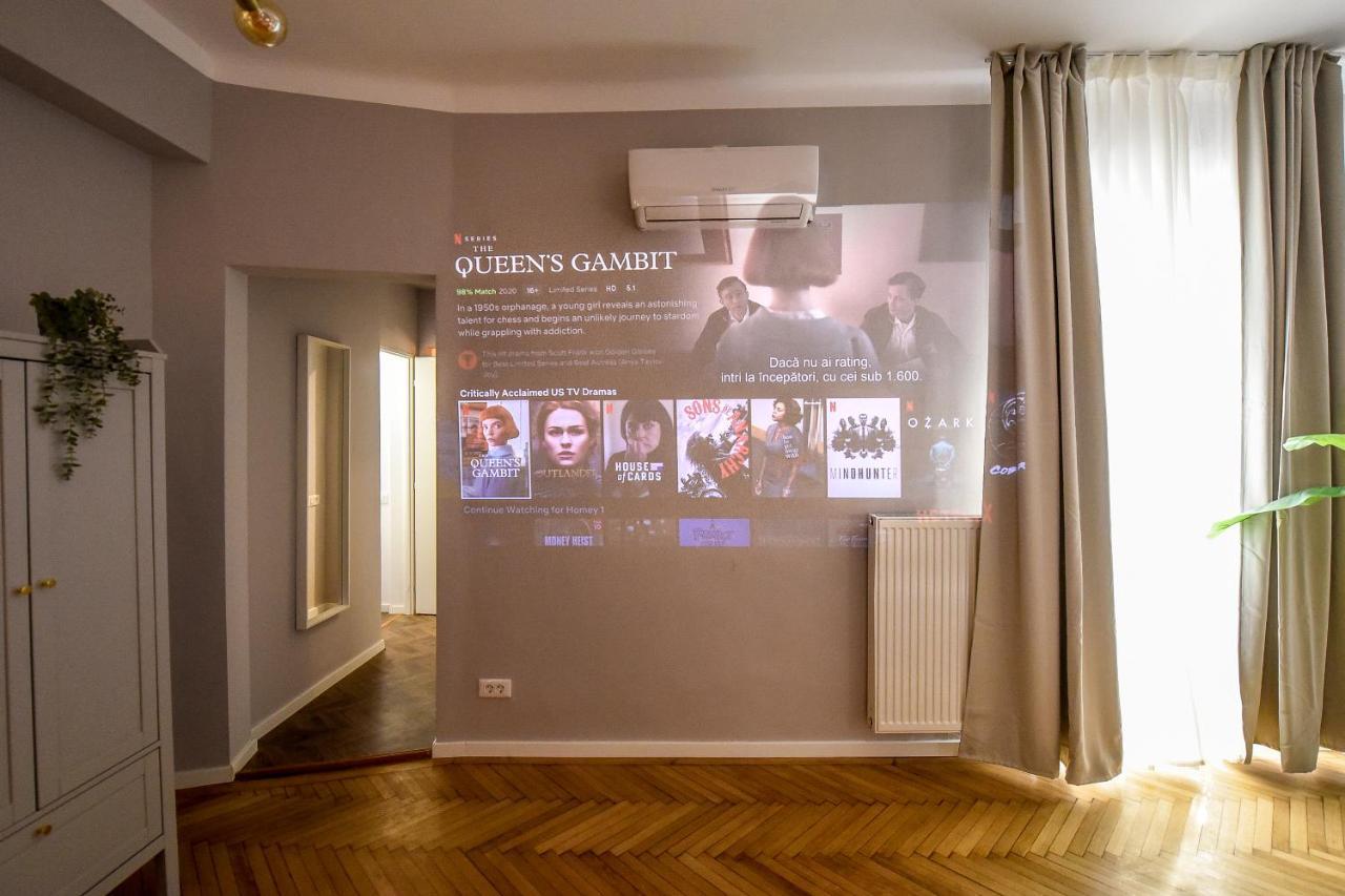 Modern Stay - Central Studios With Wall Projector Near Radisson Бухарест Экстерьер фото